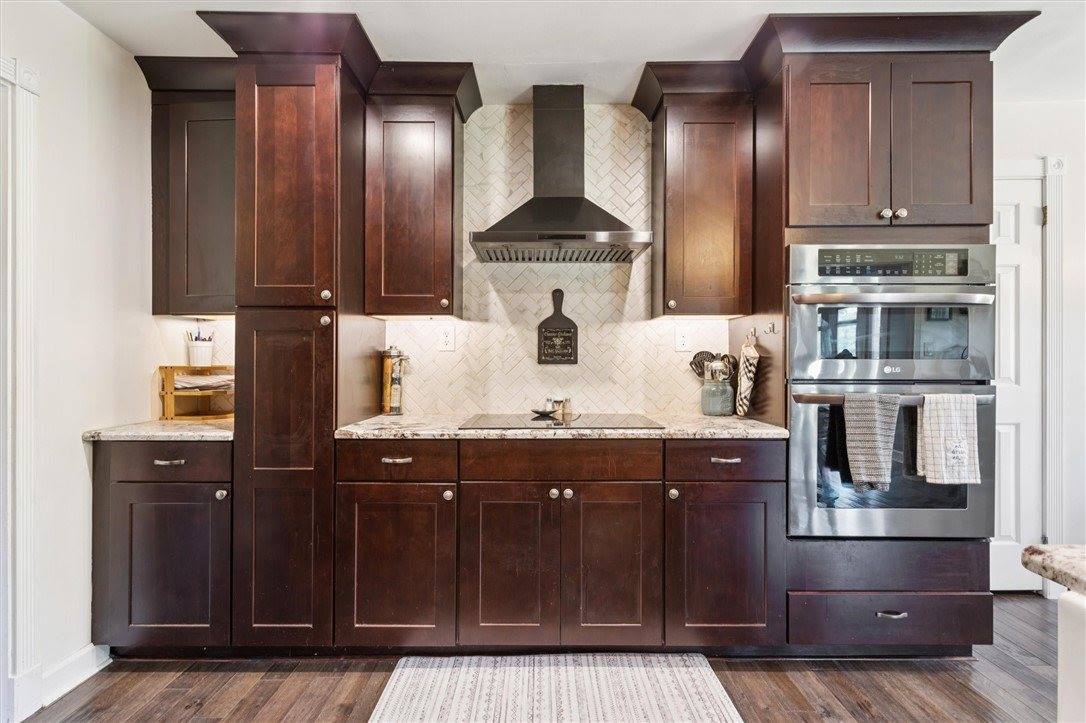 9286 Sylvia Avenue, Hayes, VA 23072