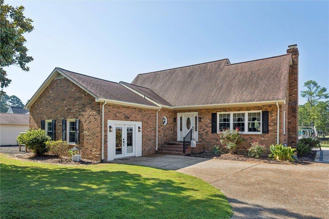 9286 Sylvia Avenue, Hayes, VA 23072