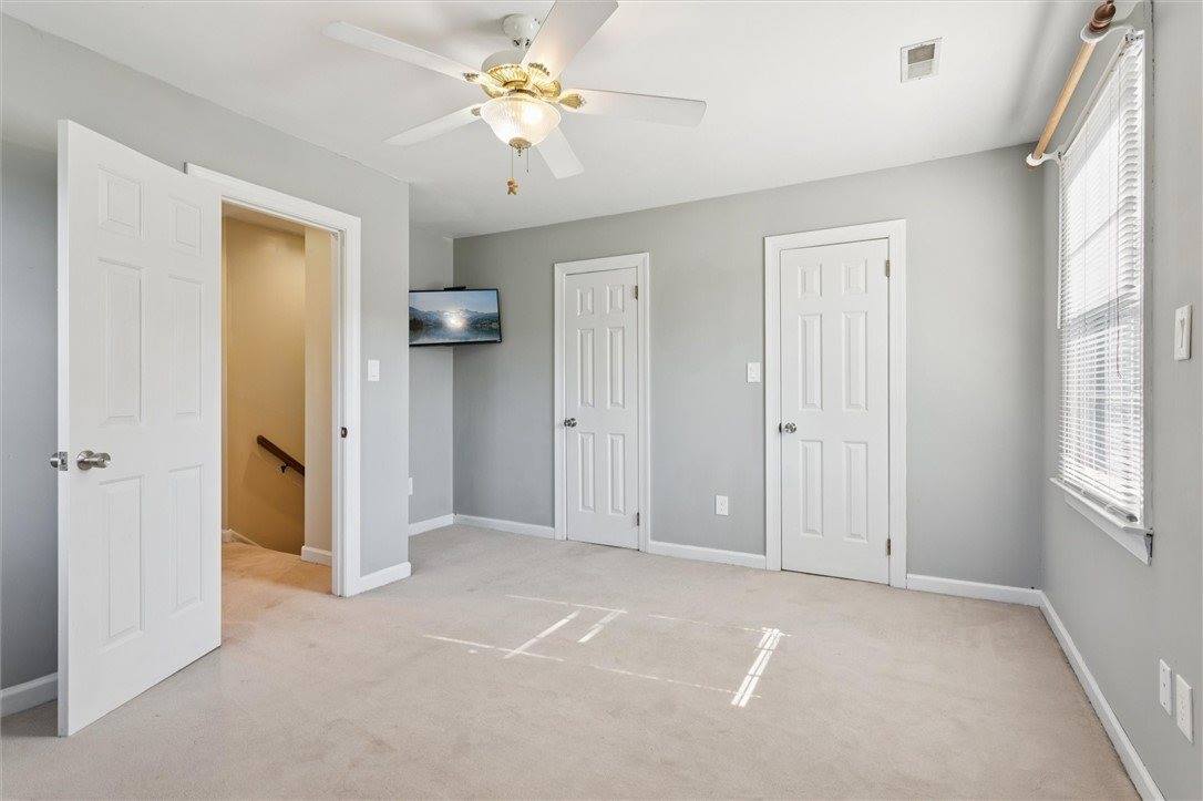 9286 Sylvia Avenue, Hayes, VA 23072