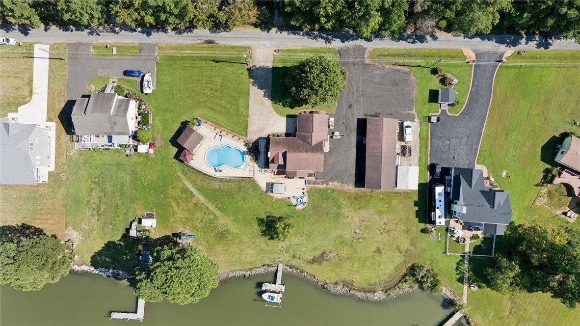 9286 Sylvia Avenue, Hayes, VA 23072