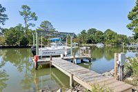 9286 Sylvia Avenue, Hayes, VA 23072