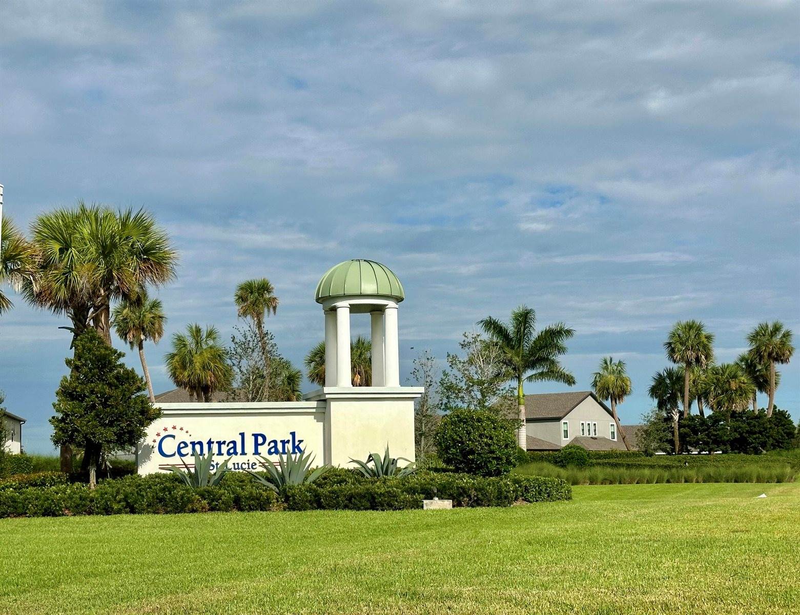 12490 SW Forli Way, Port Saint Lucie, FL 34987