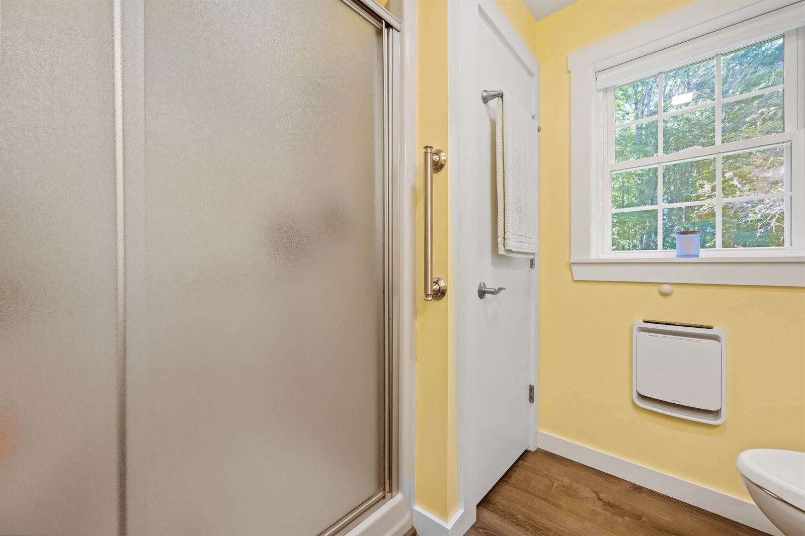 8 Hicks Pond Road, Palmyra, ME 04965