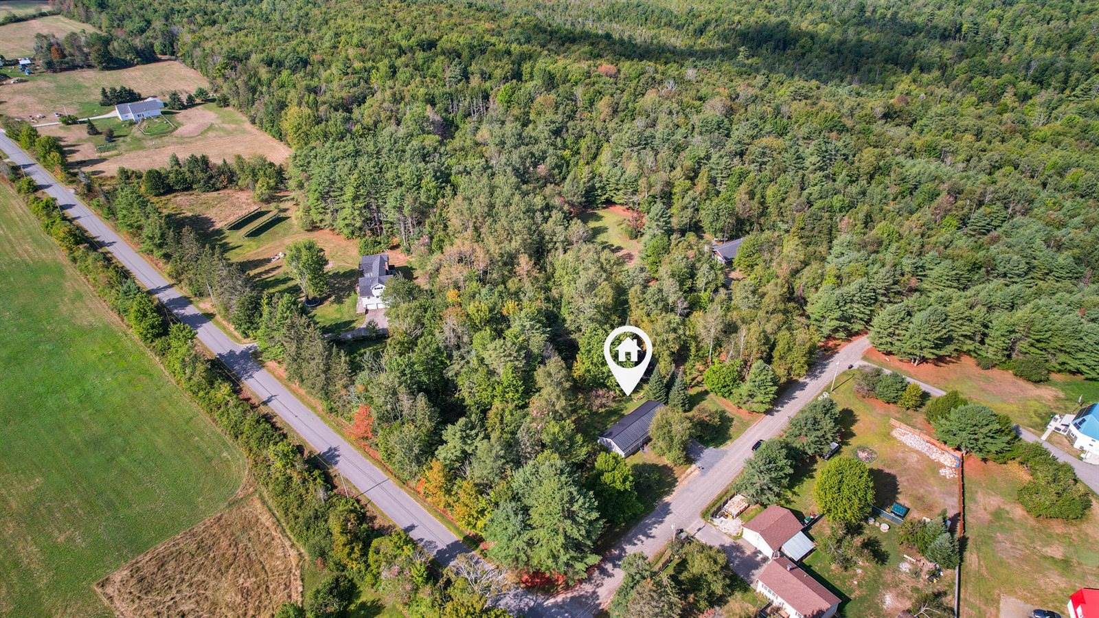 8 Hicks Pond Road, Palmyra, ME 04965