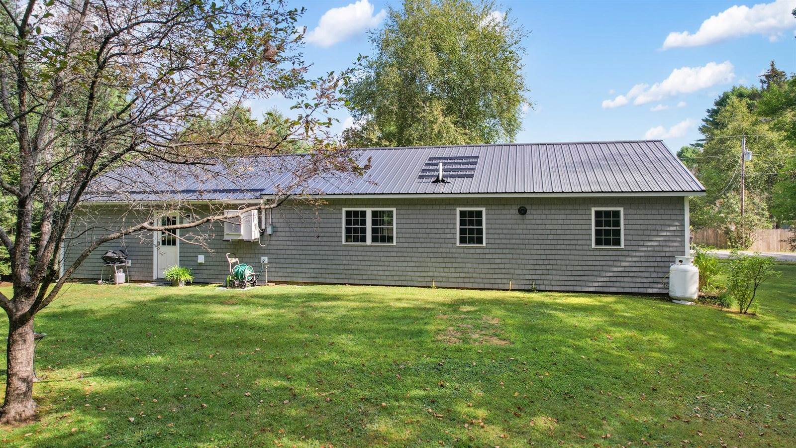 8 Hicks Pond Road, Palmyra, ME 04965