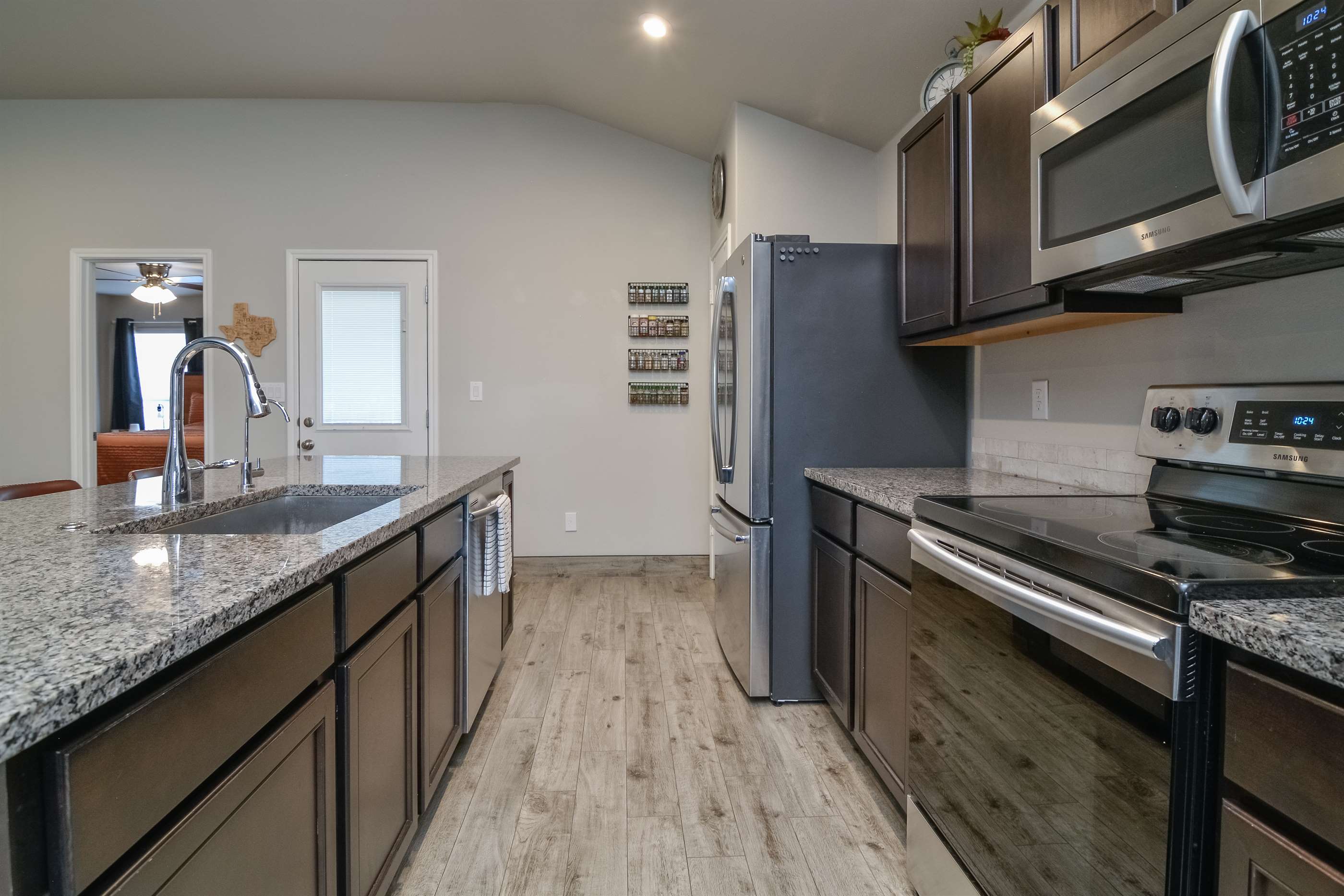 13302 Vernon Avenue, Lubbock, TX 79423