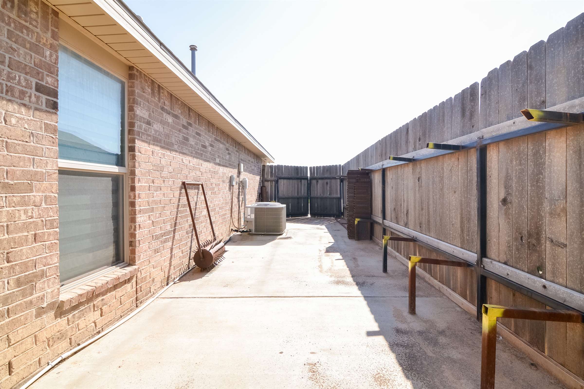 13302 Vernon Avenue, Lubbock, TX 79423