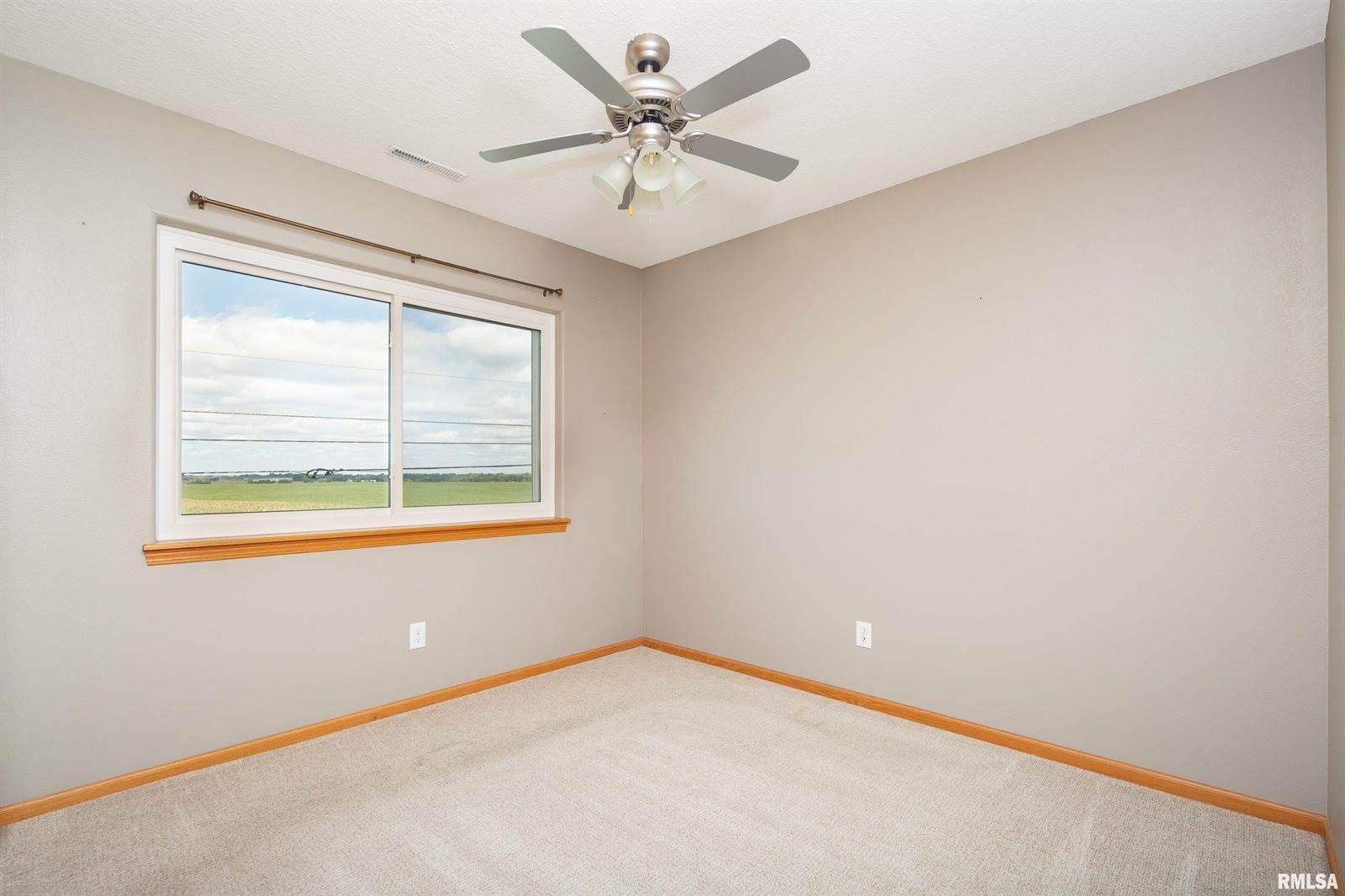 5908 Alec Avenue, Davenport, IA 52804