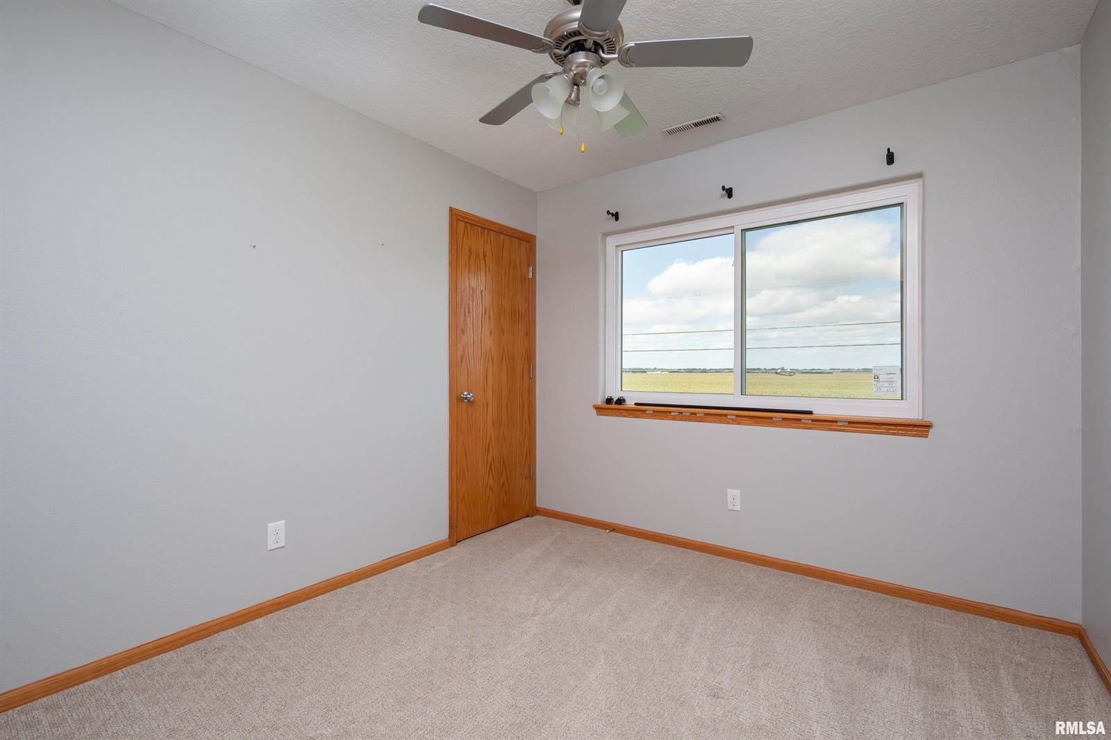 5908 Alec Avenue, Davenport, IA 52804