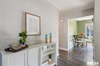 1107 North Thornwood Avenue, Davenport, IA 52804