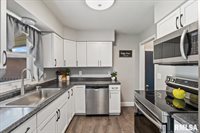 1107 North Thornwood Avenue, Davenport, IA 52804