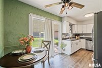 1107 North Thornwood Avenue, Davenport, IA 52804