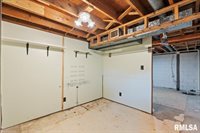 1107 North Thornwood Avenue, Davenport, IA 52804