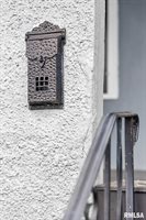 217 40TH Street, Moline, IL 61265