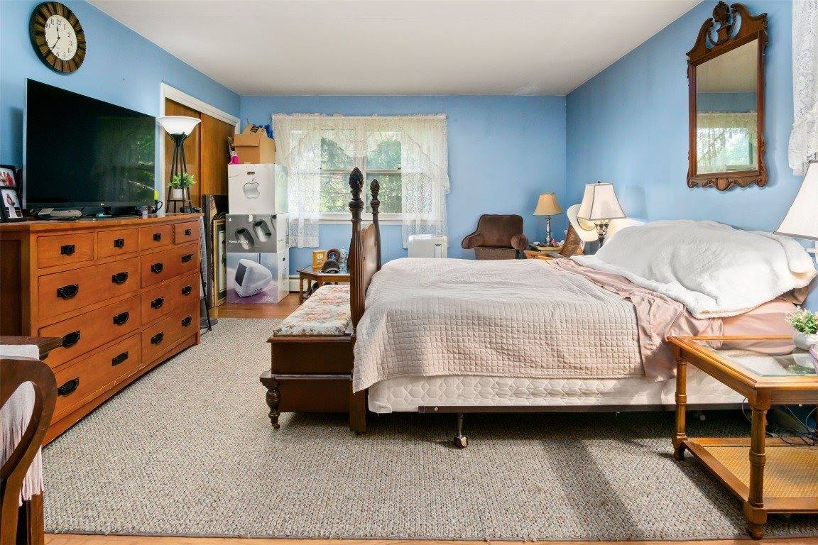 674 Cafferty Hill Rd, Endicott, NY 13760