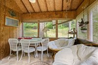 674 Cafferty Hill Rd, Endicott, NY 13760