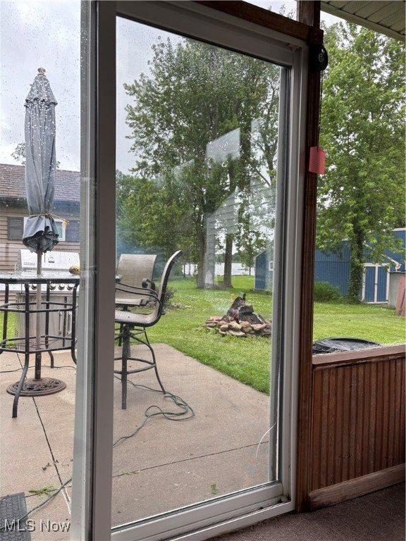 10569 Shadyside Drive, North Benton, OH 44449