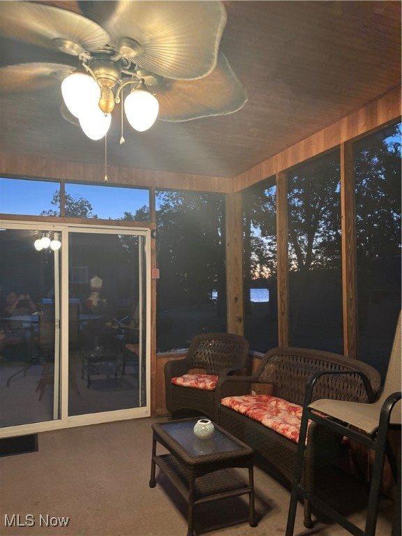 10569 Shadyside Drive, North Benton, OH 44449