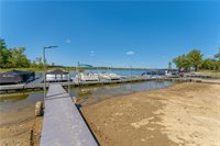 10569 Shadyside Drive, North Benton, OH 44449