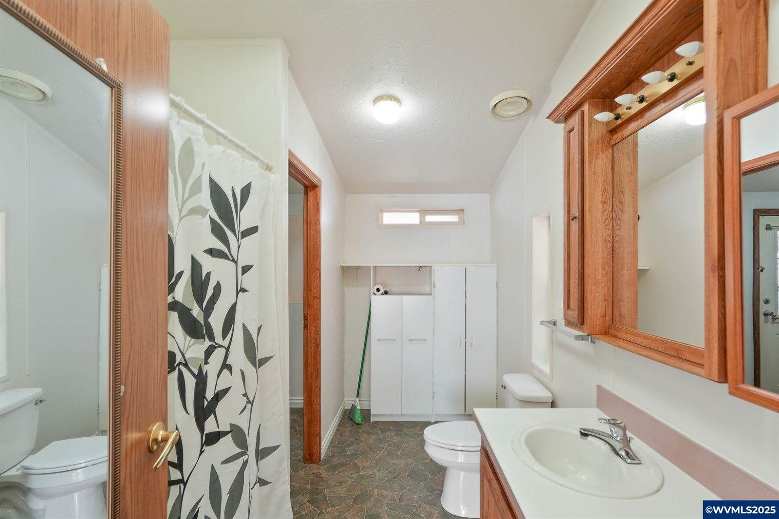 3220 Marion St, Albany, OR 97322