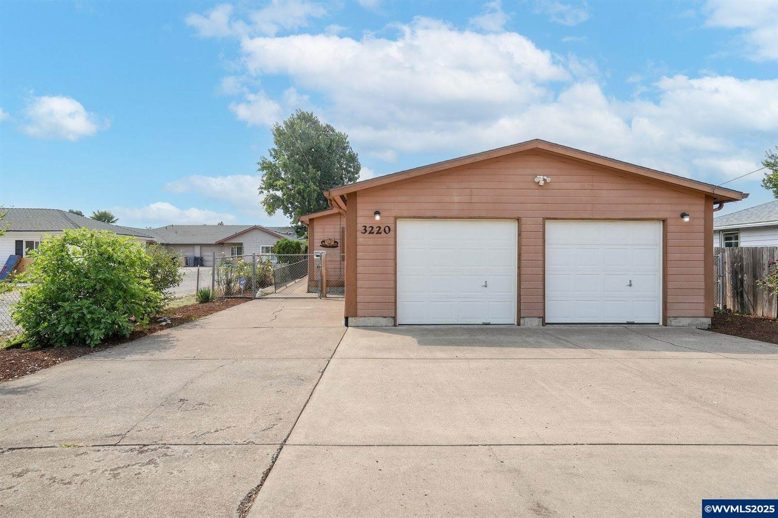 3220 Marion St, Albany, OR 97322