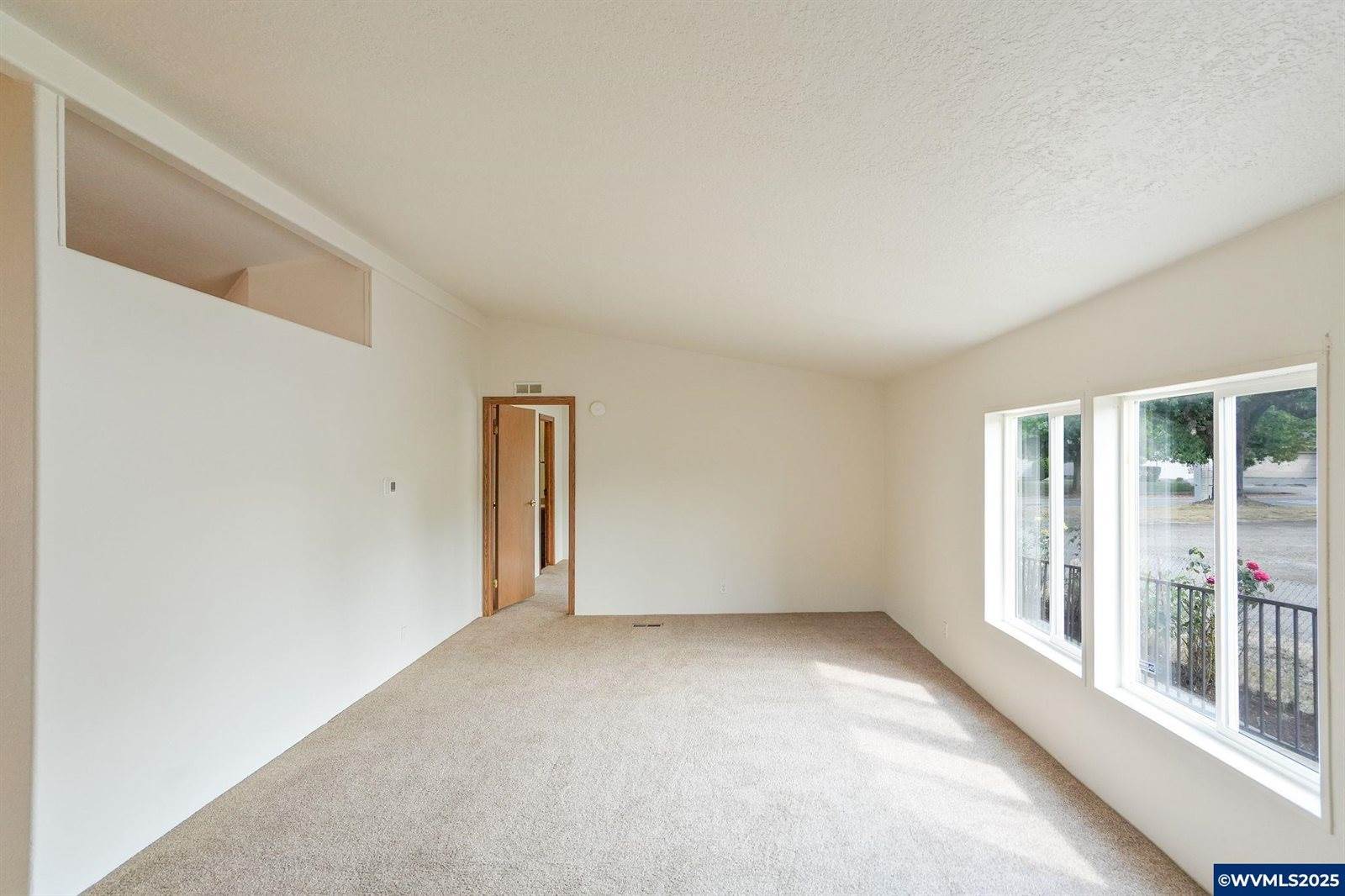 3220 Marion St, Albany, OR 97322