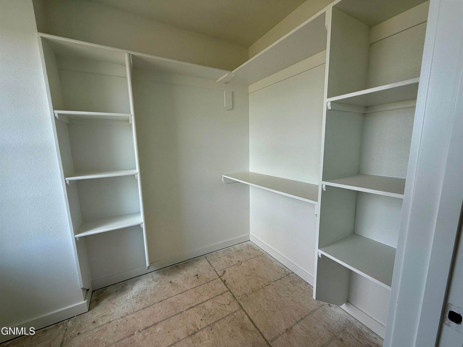 5990 Maple Lane, Williston, ND 58801