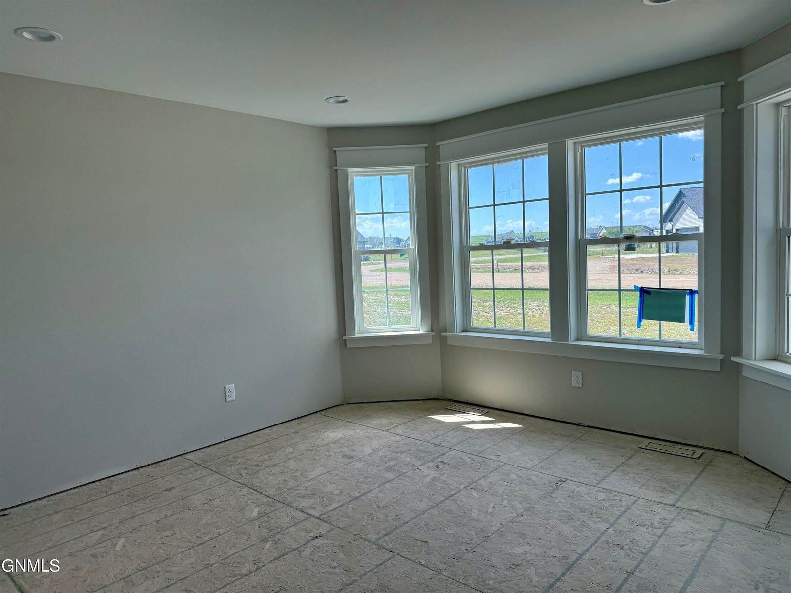 5990 Maple Lane, Williston, ND 58801