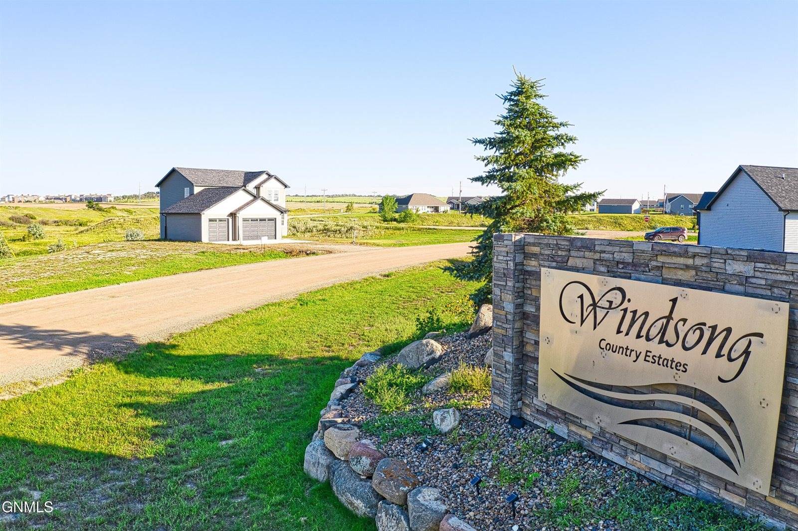 5990 Maple Lane, Williston, ND 58801