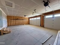 5990 Maple Lane, Williston, ND 58801