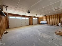 5990 Maple Lane, Williston, ND 58801