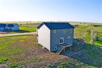 5990 Maple Lane, Williston, ND 58801
