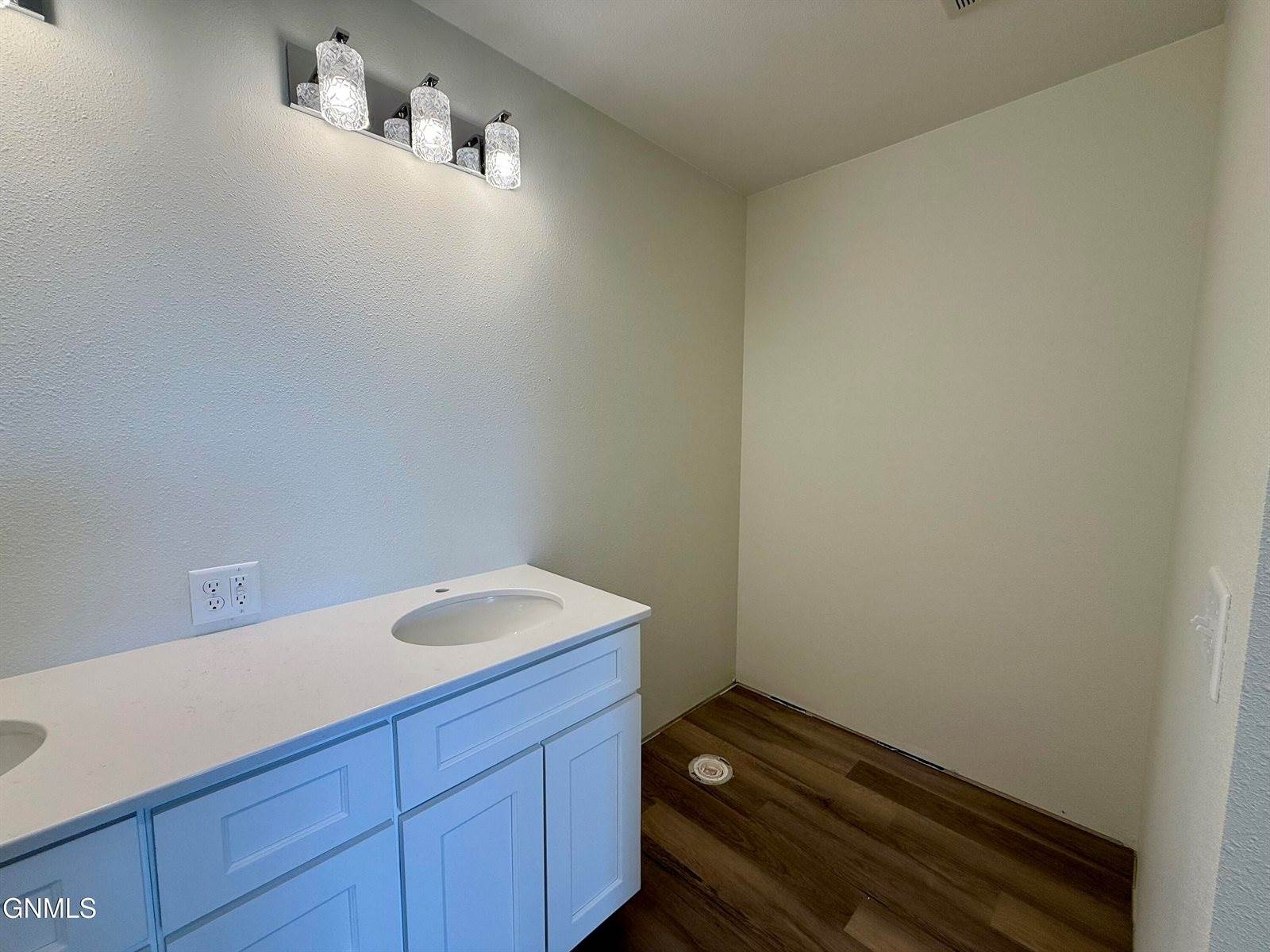 13680 Mulberry Loop NW, Williston, ND 58801