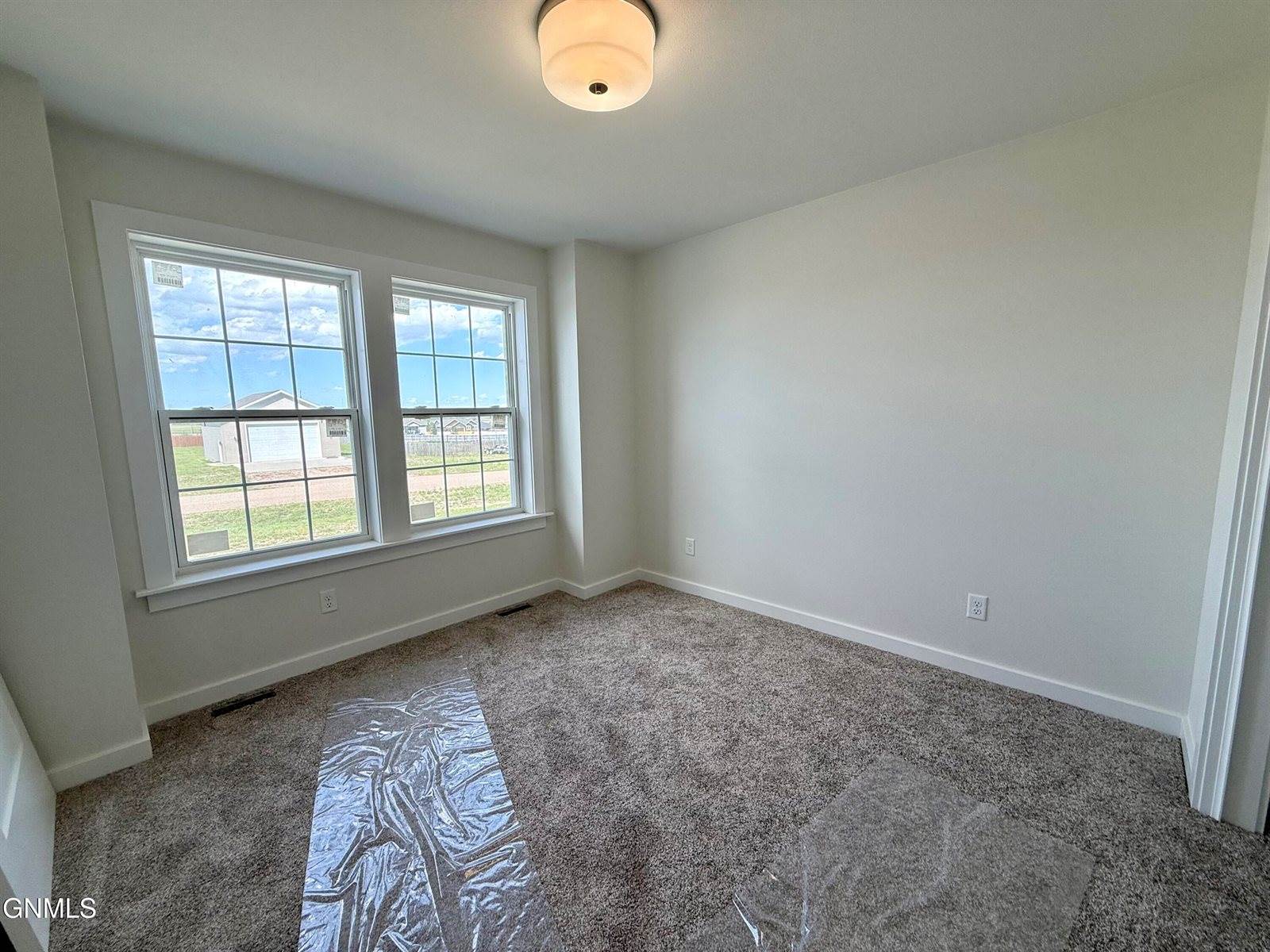 13680 Mulberry Loop NW, Williston, ND 58801