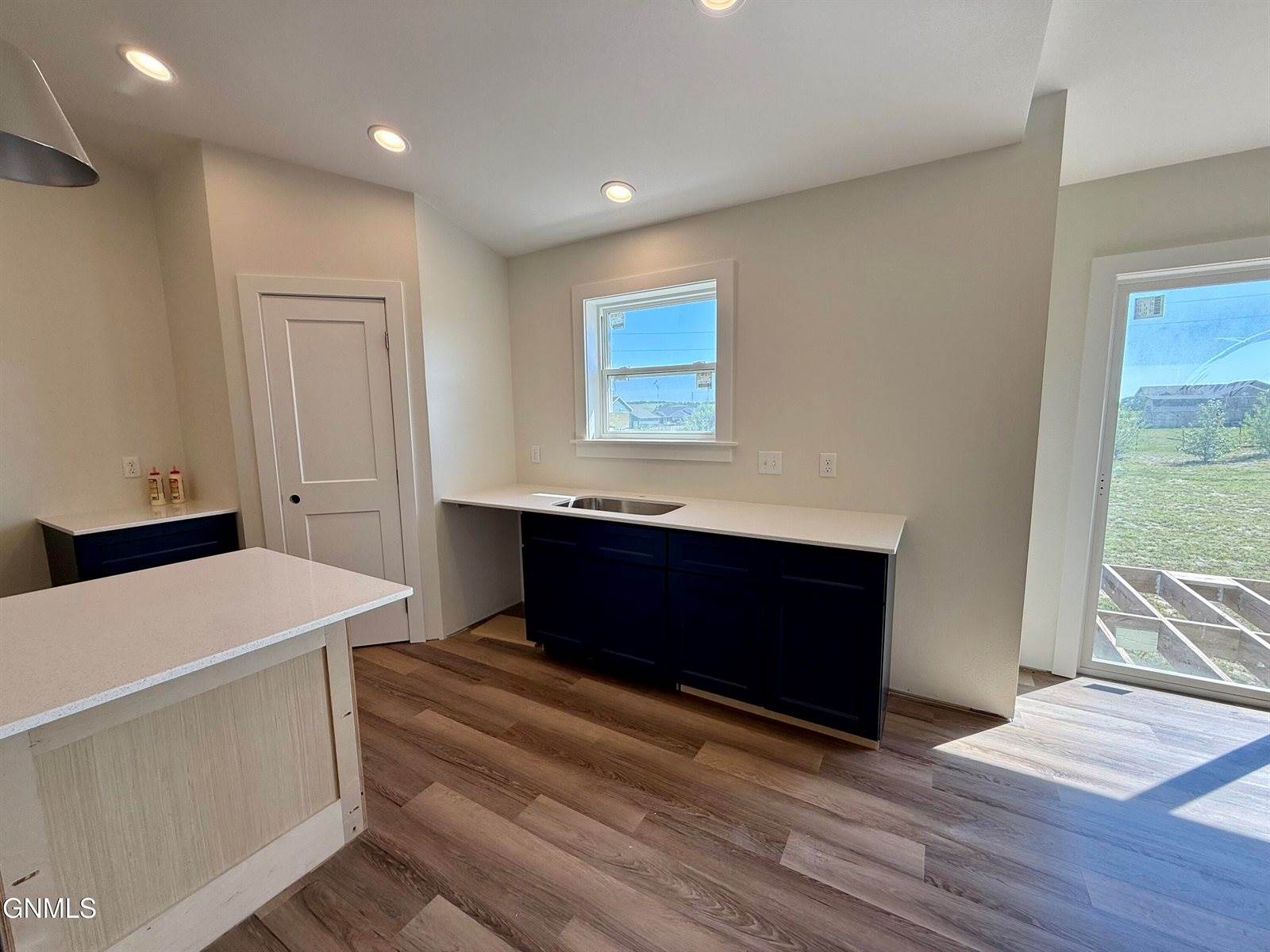 13680 Mulberry Loop NW, Williston, ND 58801