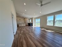 13680 Mulberry Loop NW, Williston, ND 58801