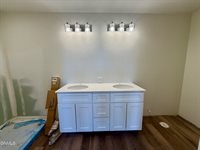 13680 Mulberry Loop NW, Williston, ND 58801