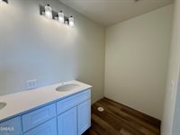 13680 Mulberry Loop NW, Williston, ND 58801