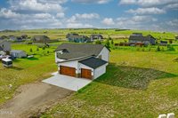 13680 Mulberry Loop NW, Williston, ND 58801