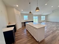 13680 Mulberry Loop NW, Williston, ND 58801