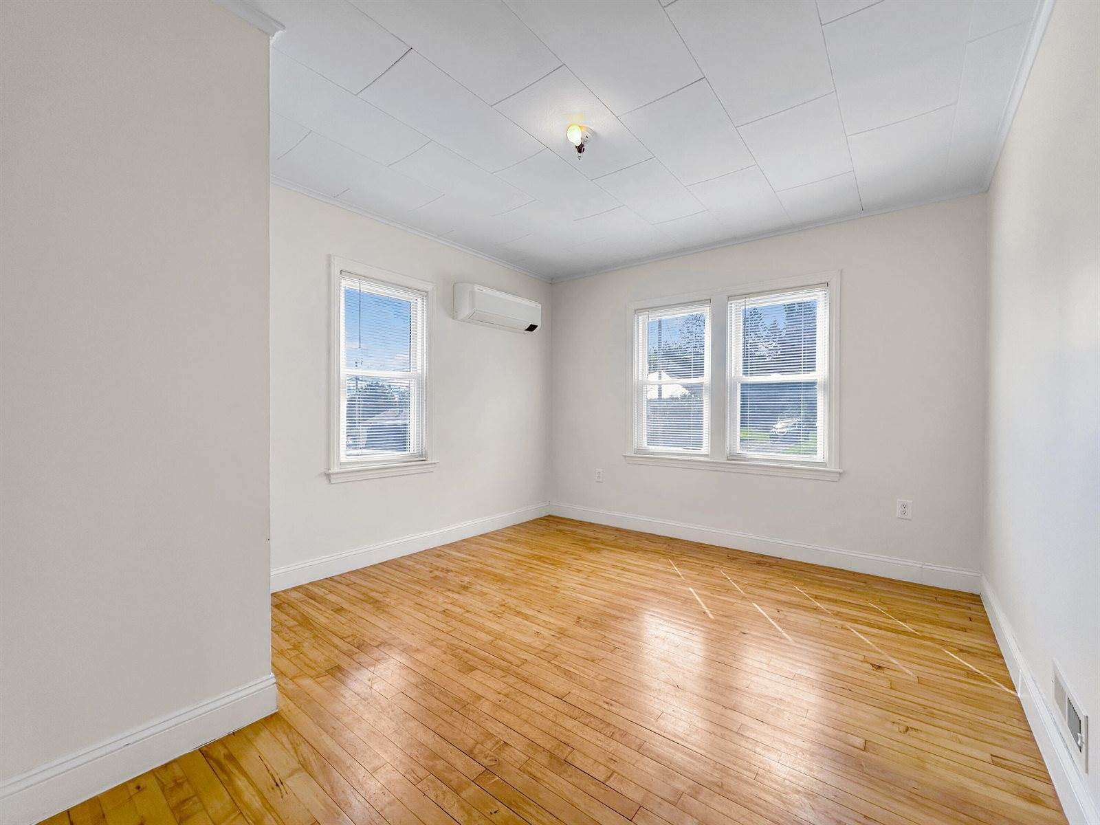 30 Crosby Avenue, Caribou, ME 04736