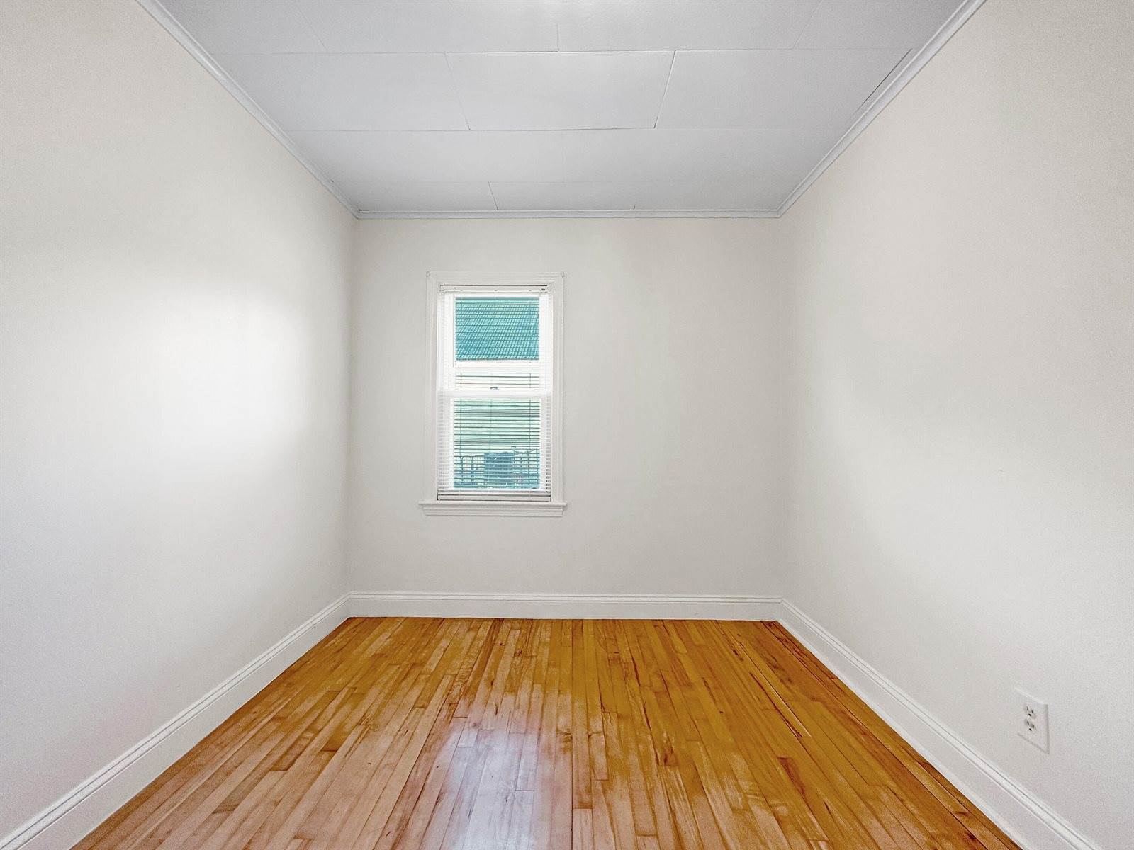 30 Crosby Avenue, Caribou, ME 04736