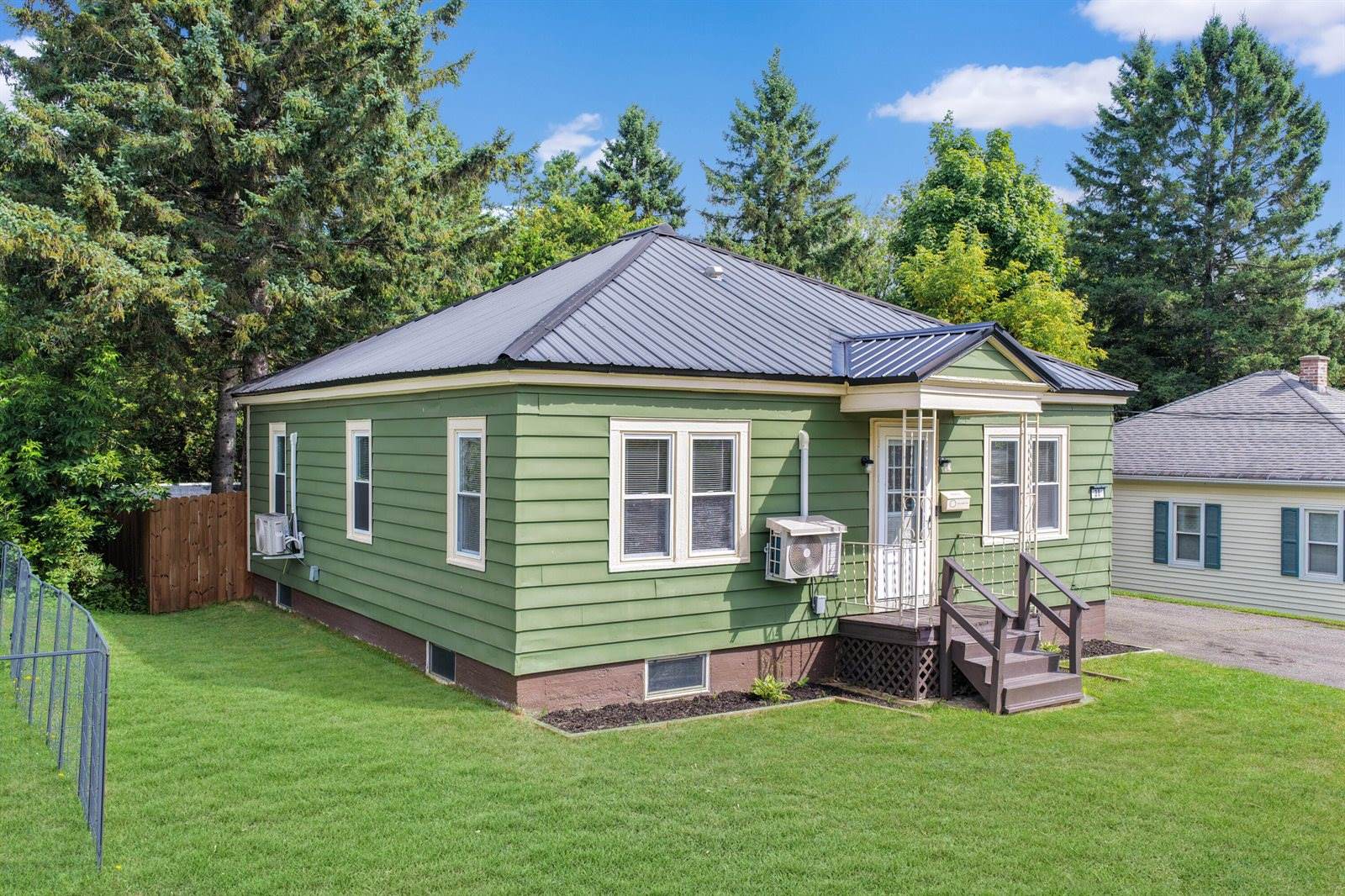 30 Crosby Avenue, Caribou, ME 04736