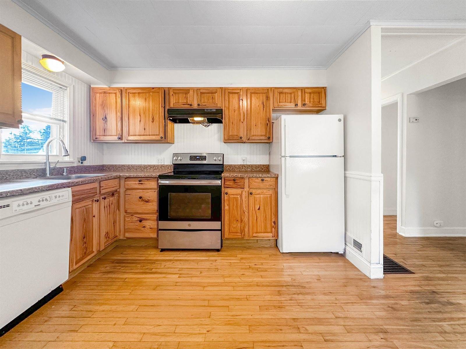 30 Crosby Avenue, Caribou, ME 04736