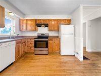 30 Crosby Avenue, Caribou, ME 04736