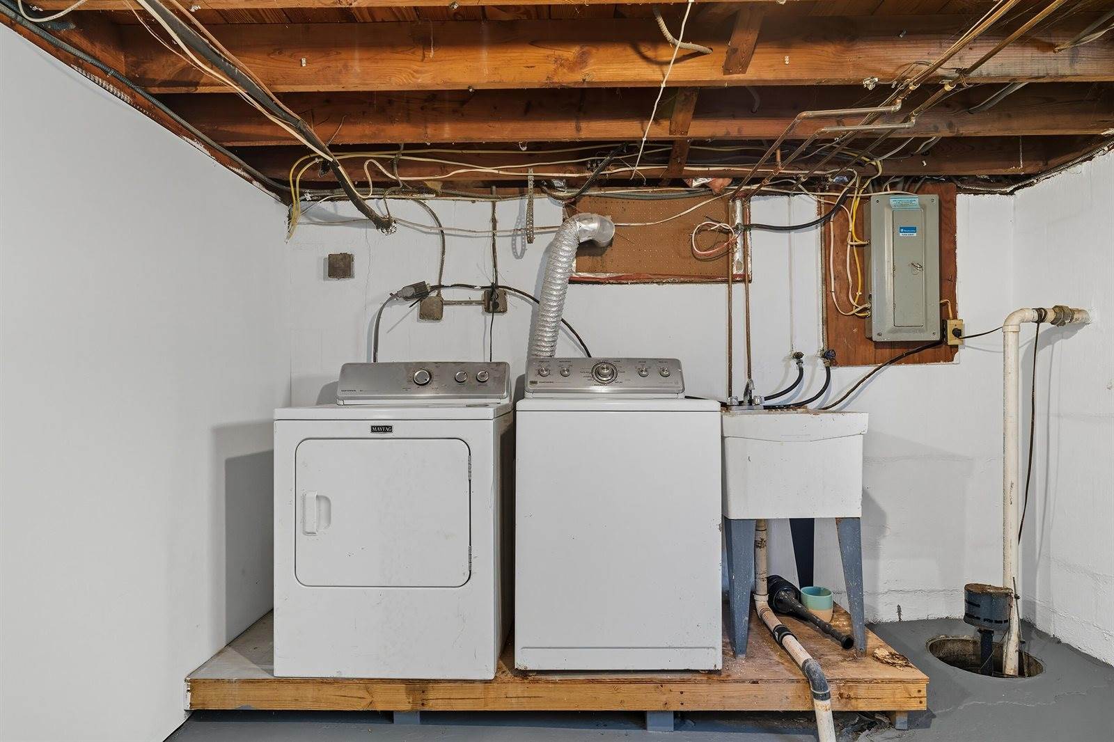 2779 Columbus Avenue, Columbus, OH 43209