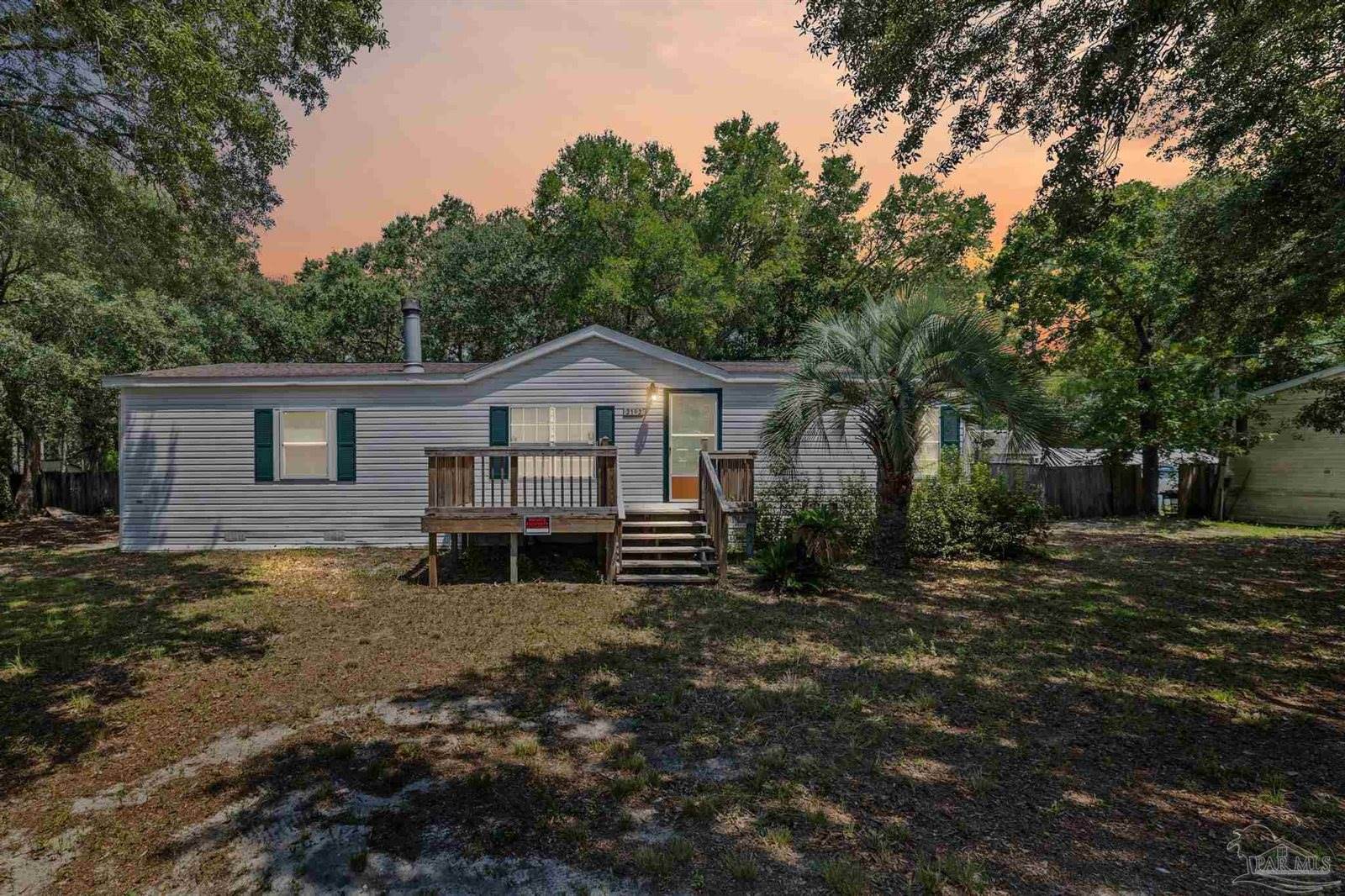 2192 Bergren Rd, Gulf Breeze, FL 32563