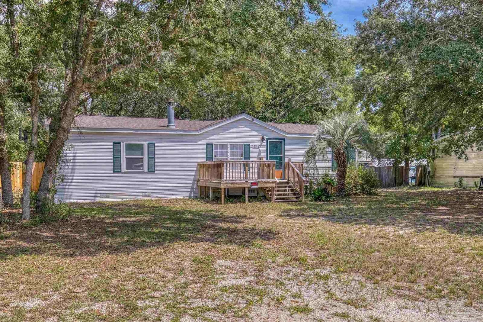 2192 Bergren Rd, Gulf Breeze, FL 32563