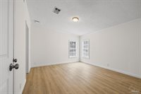 2192 Bergren Rd, Gulf Breeze, FL 32563