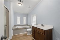 2192 Bergren Rd, Gulf Breeze, FL 32563